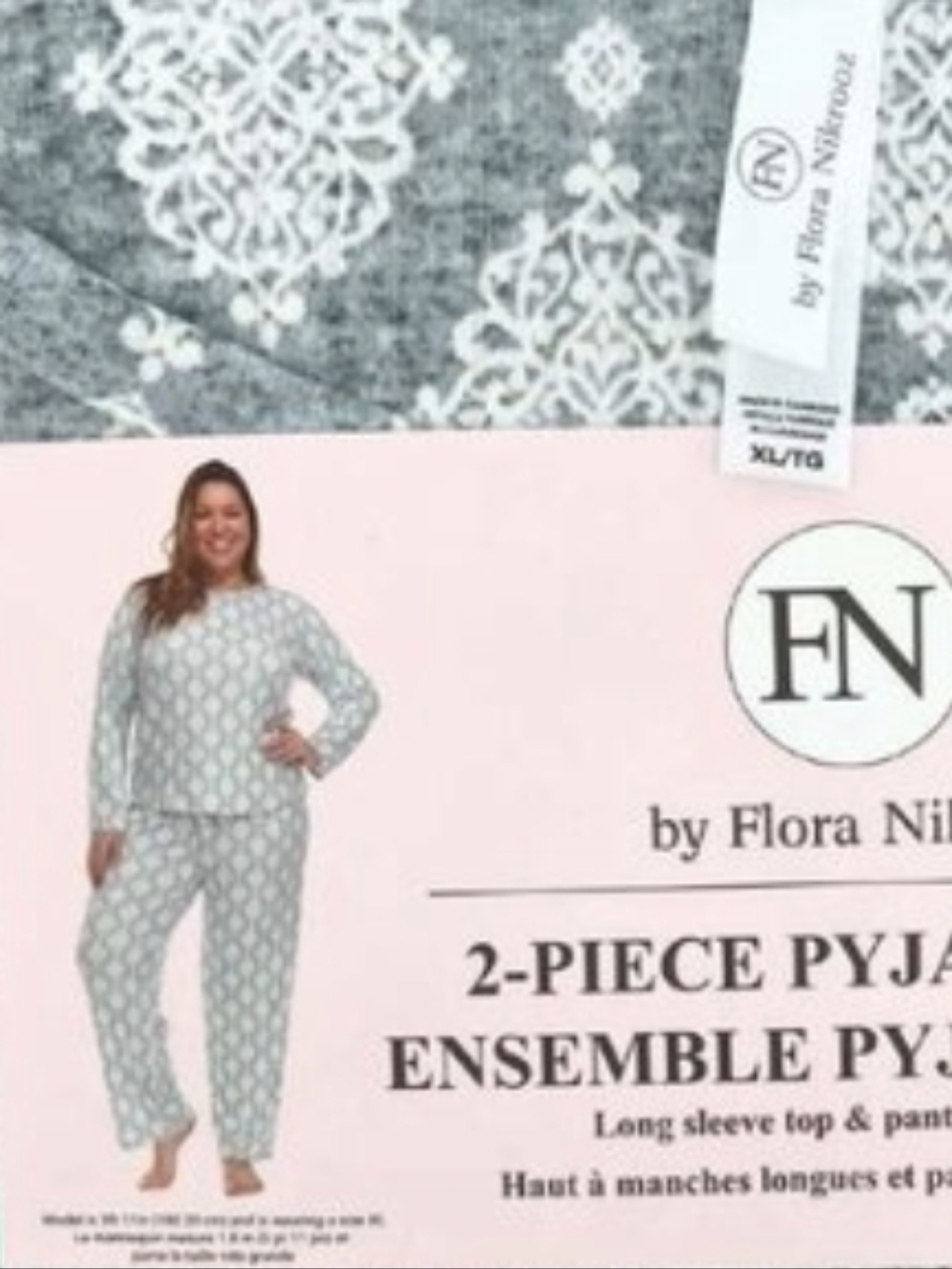 XL: Flora Nikrooz: 2 Piece Pajama Set with Long Sleeve Top And Pants